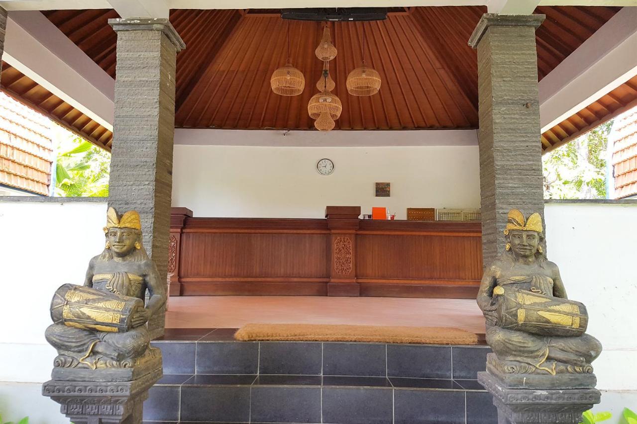 Oyo 3186 Thomas Garden Place Uluwatu Екстериор снимка