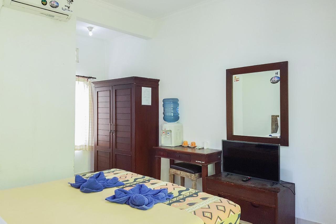 Oyo 3186 Thomas Garden Place Uluwatu Екстериор снимка