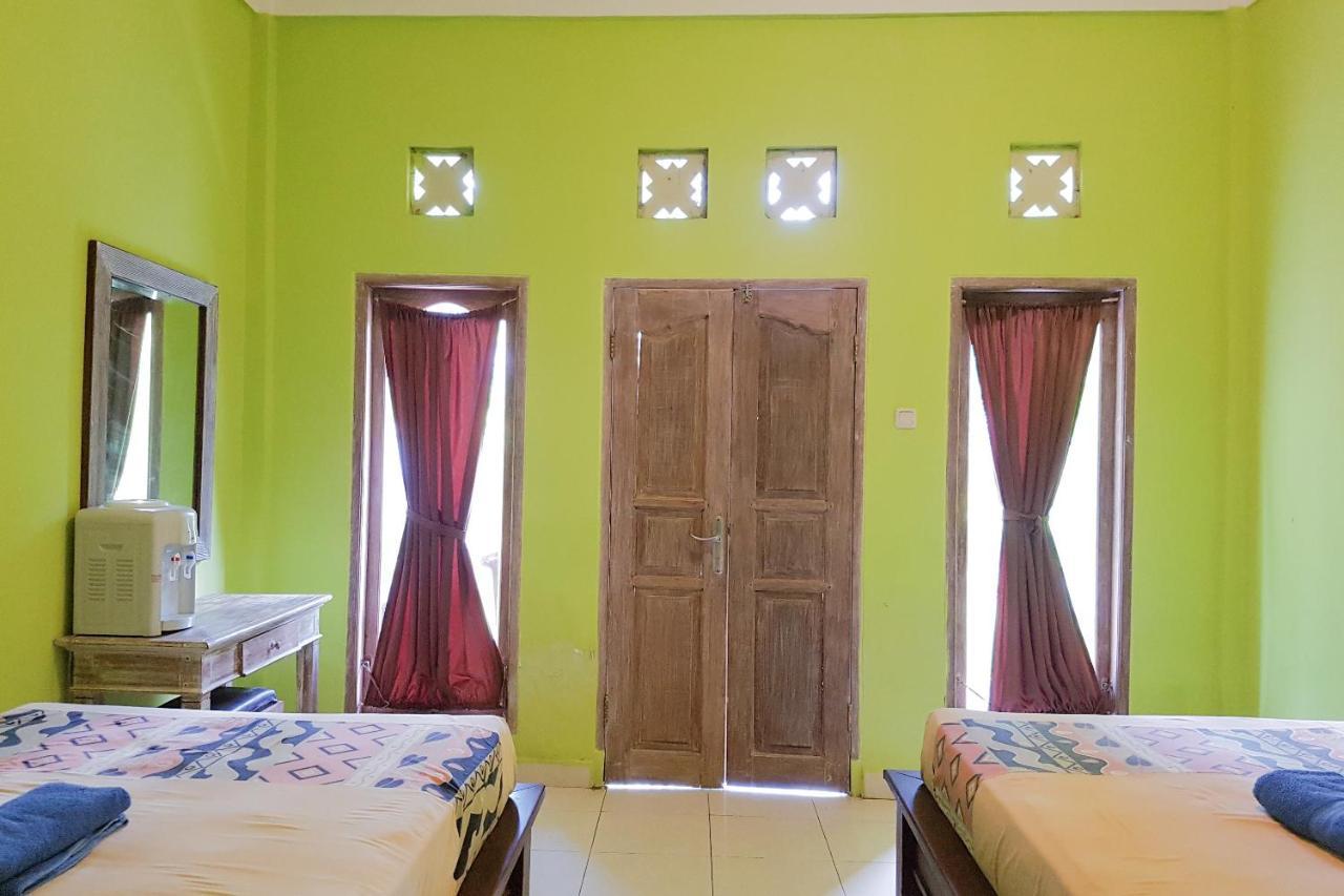 Oyo 3186 Thomas Garden Place Uluwatu Екстериор снимка