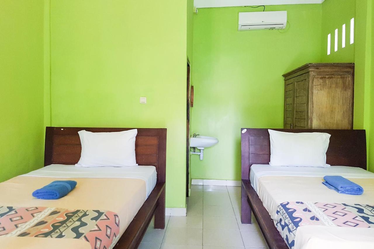 Oyo 3186 Thomas Garden Place Uluwatu Екстериор снимка