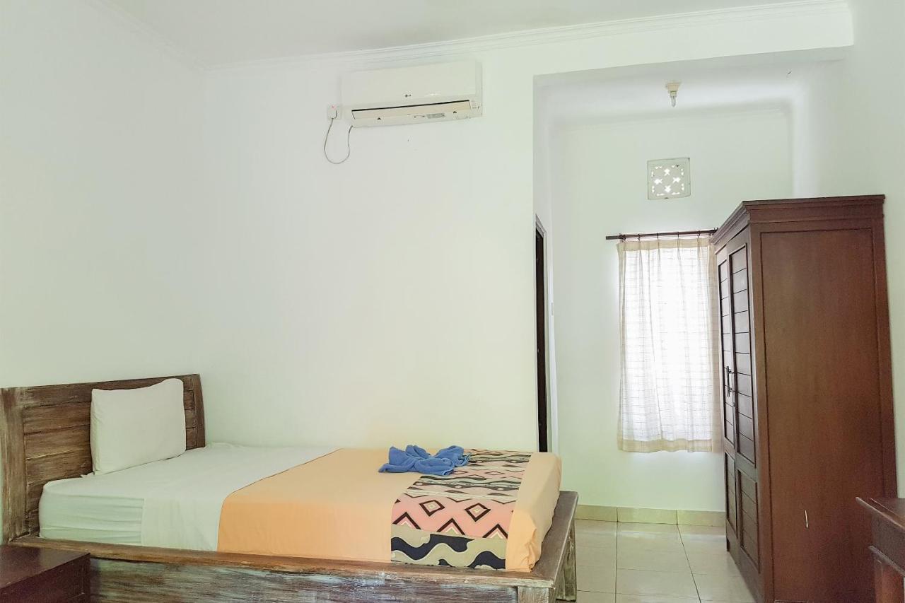 Oyo 3186 Thomas Garden Place Uluwatu Екстериор снимка