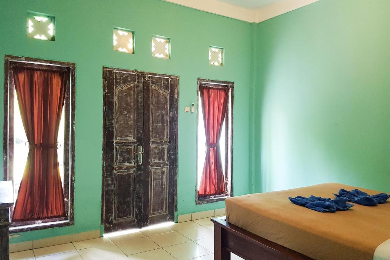 Oyo 3186 Thomas Garden Place Uluwatu Екстериор снимка