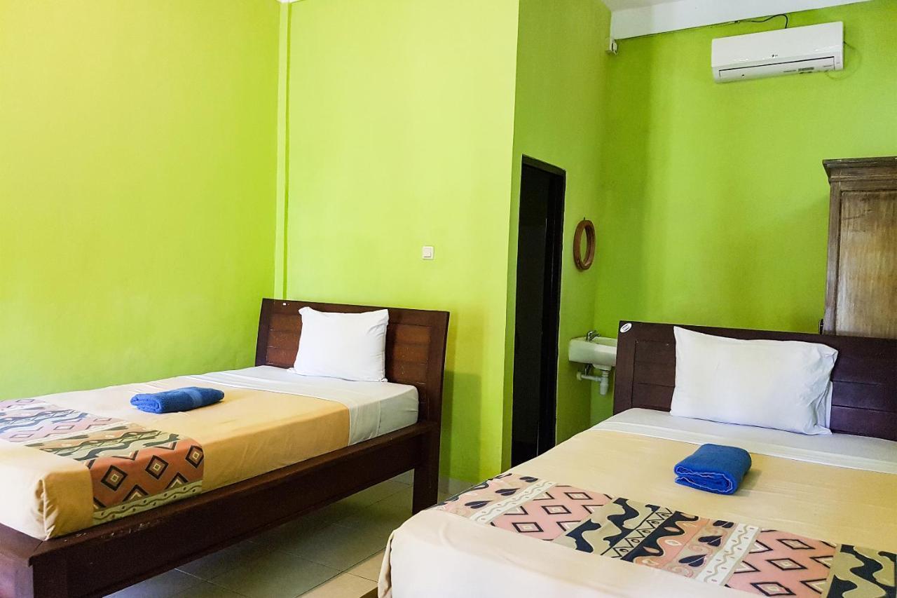 Oyo 3186 Thomas Garden Place Uluwatu Екстериор снимка